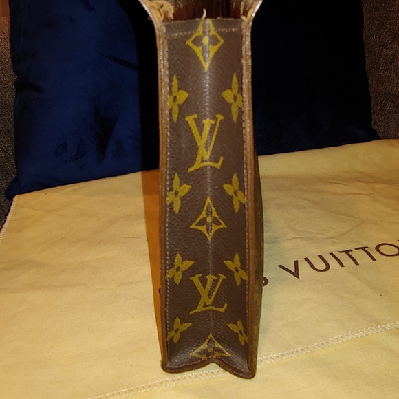 Louis Vuitton Toiletry 26 - Picture 5 of 8
